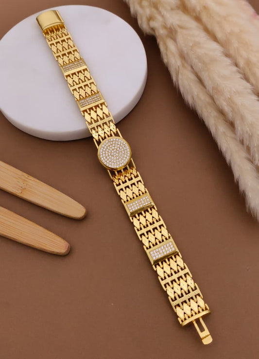 Crystal Studded Premium Link Gold Bracelet For Men 002