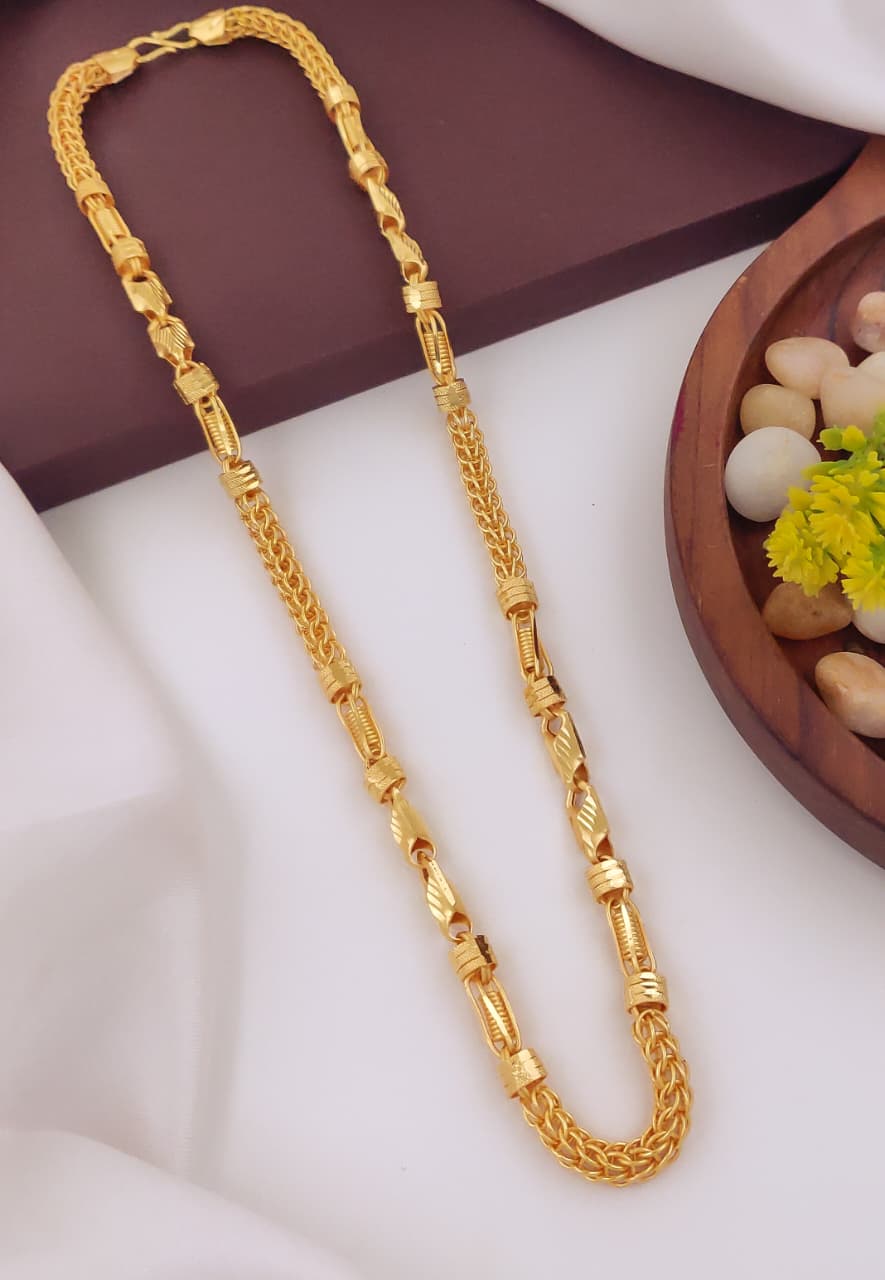 Men's Gold-Tone Engraved Leaf Bead Chain 017